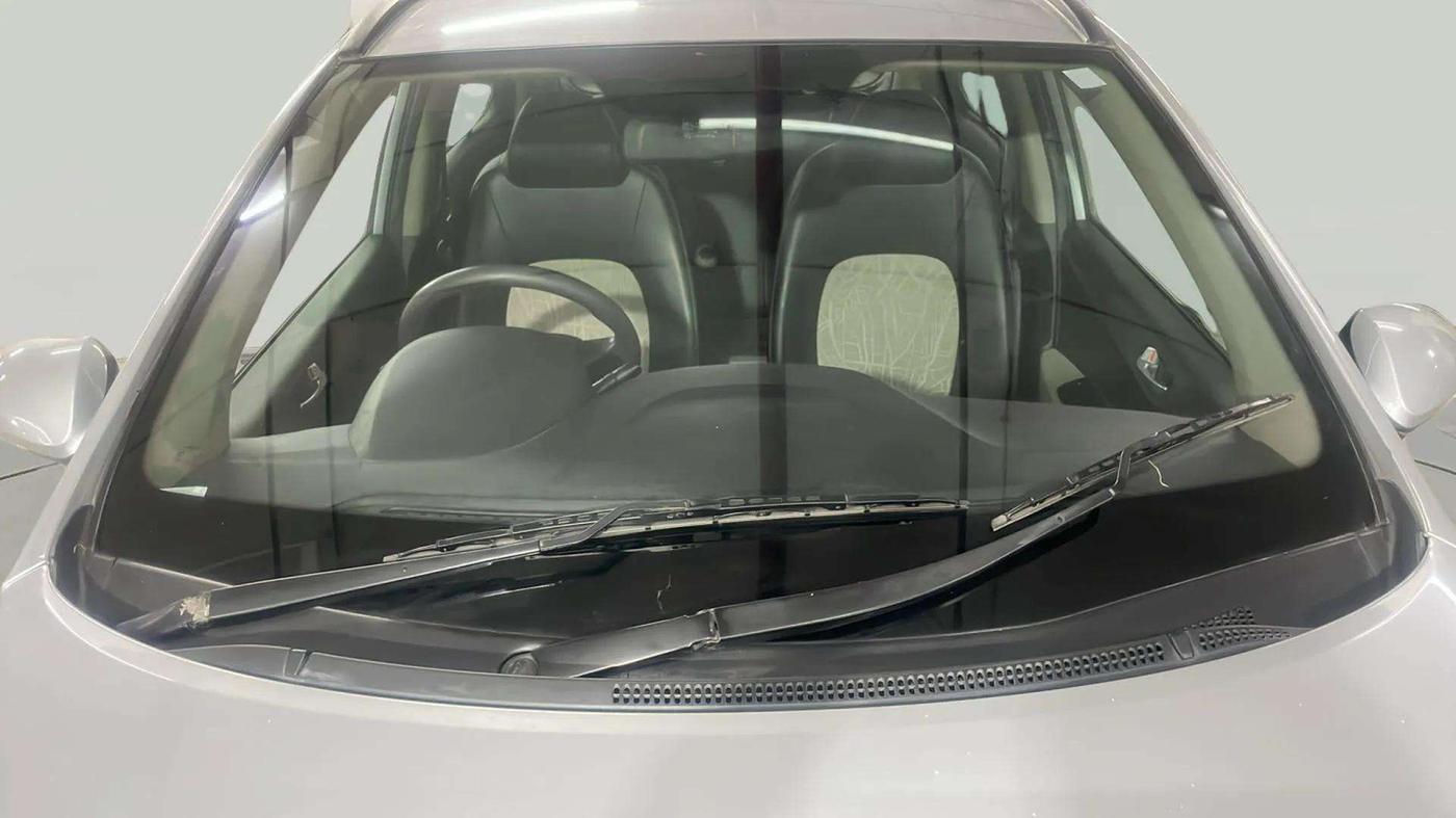 2019 Hyundai Grand i10 SPORTZ 1.2 KAPPA VTVT, Petrol, Manual, 30,516 km, Front Windshield