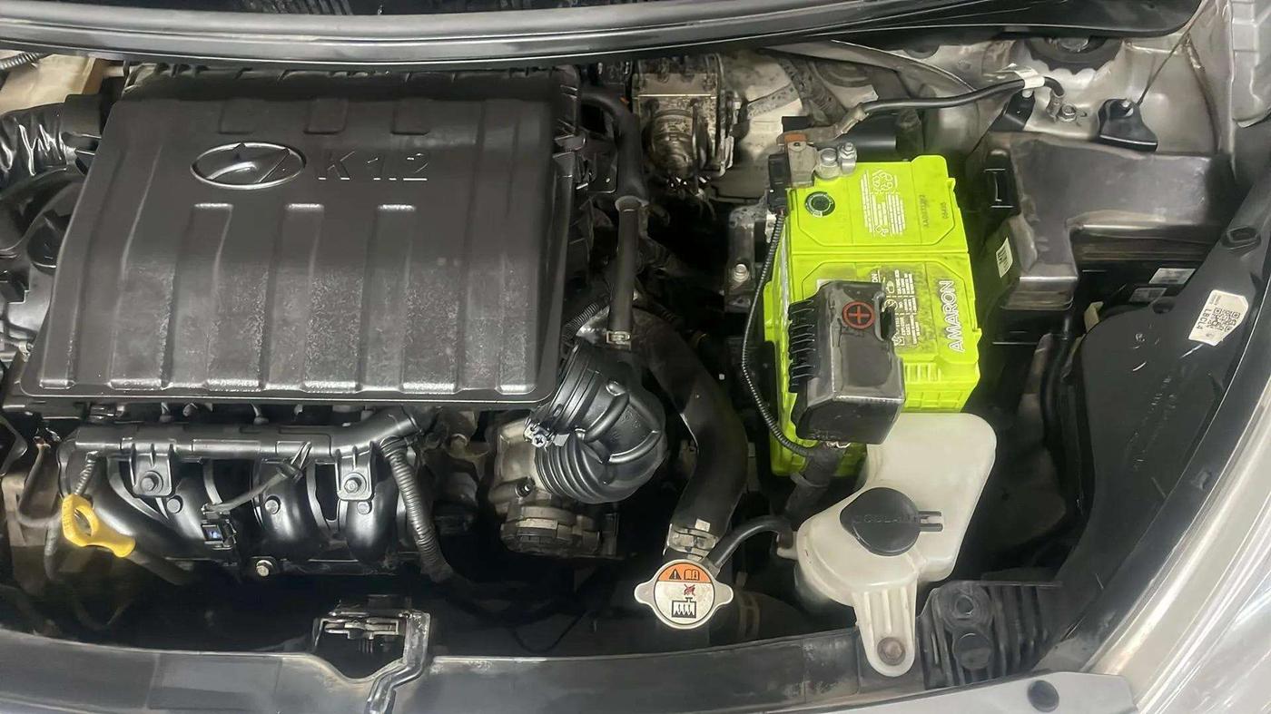 2019 Hyundai Grand i10 SPORTZ 1.2 KAPPA VTVT, Petrol, Manual, 30,516 km, Engine View - Left