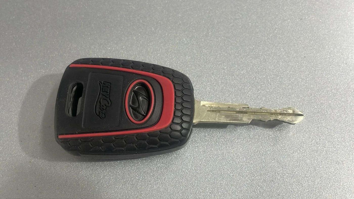 2019 Hyundai Grand i10 SPORTZ 1.2 KAPPA VTVT, Petrol, Manual, 30,516 km, Key Close Up