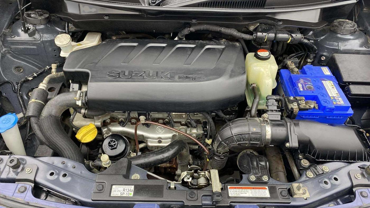2018 Maruti Dzire ZDI PLUS, Diesel, Manual, 45,325 km, Engine View