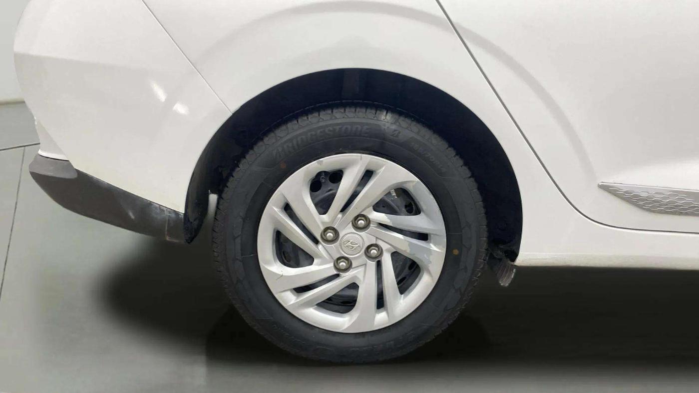 2021 Hyundai AURA S 1.2 CNG, CNG, Manual, 81,162 km, Right Rear Wheel