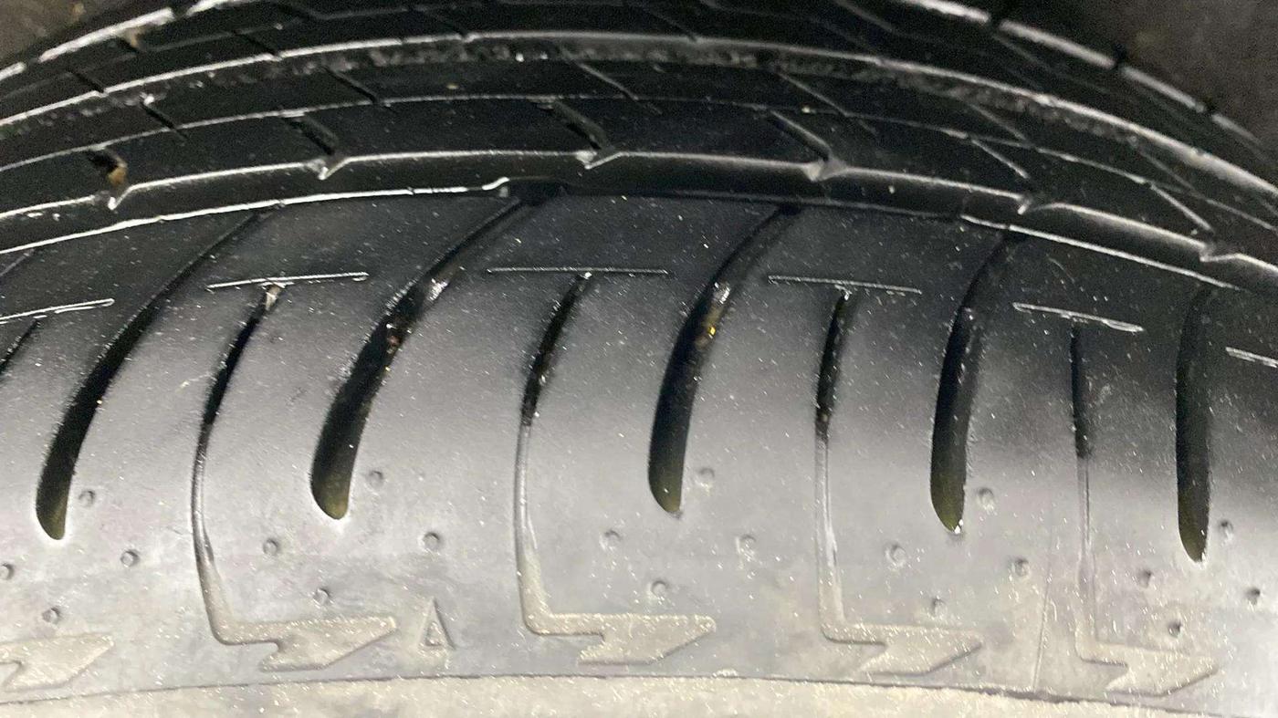 2018 Ford Ecosport TITANIUM 1.5L PETROL AT, Petrol, Automatic, 60,023 km, Left Rear Tyre Tread