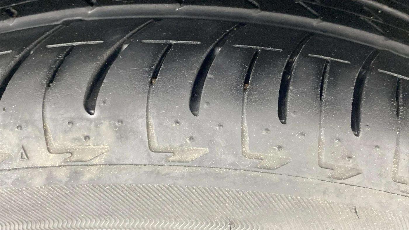 2018 Ford Ecosport TITANIUM 1.5L PETROL AT, Petrol, Automatic, 60,023 km, Right Front Tyre Tread