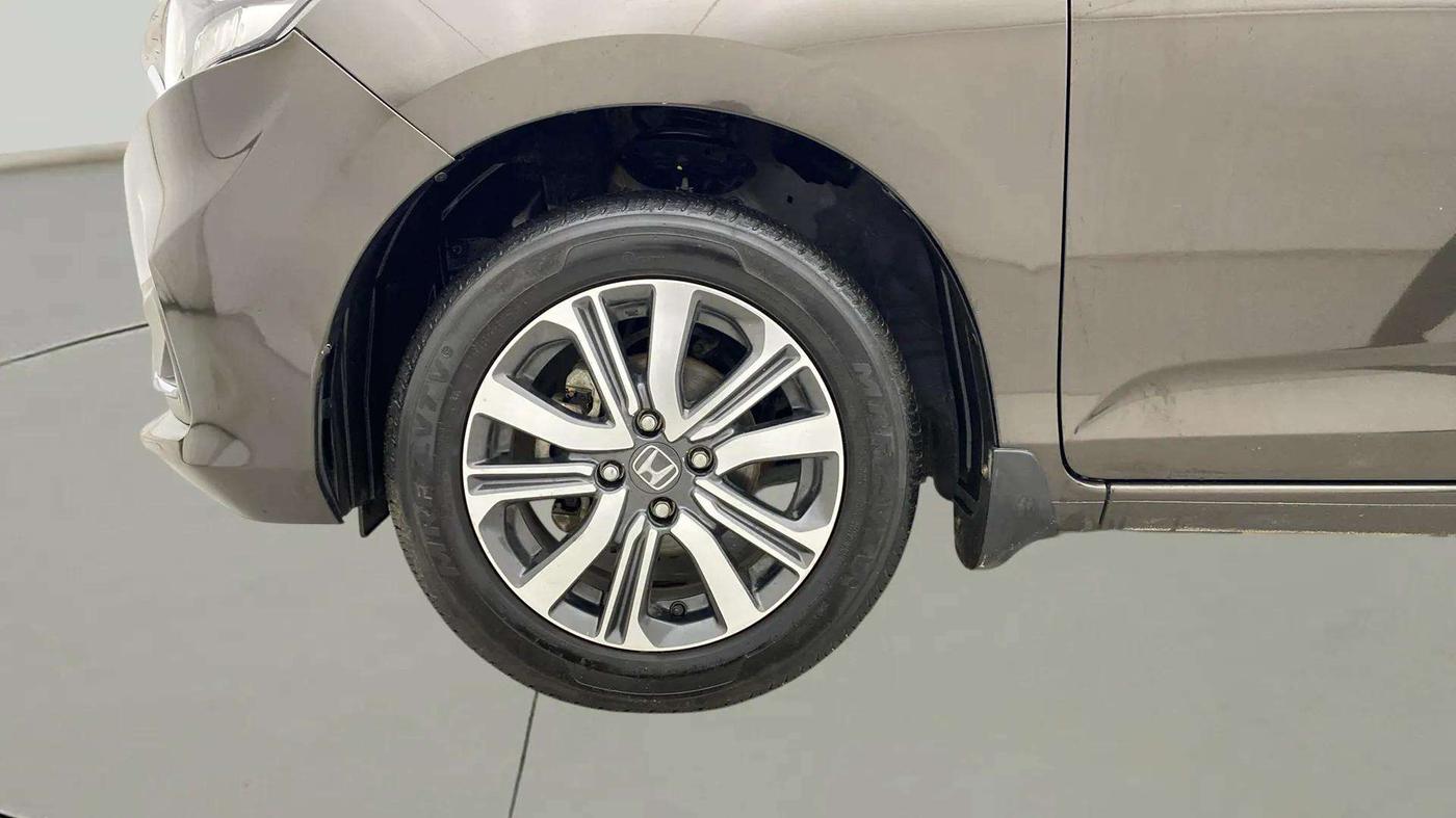 2023 Honda Amaze 1.2L I-VTEC VX, Petrol, Manual, 32,492 km, Left Front Wheel