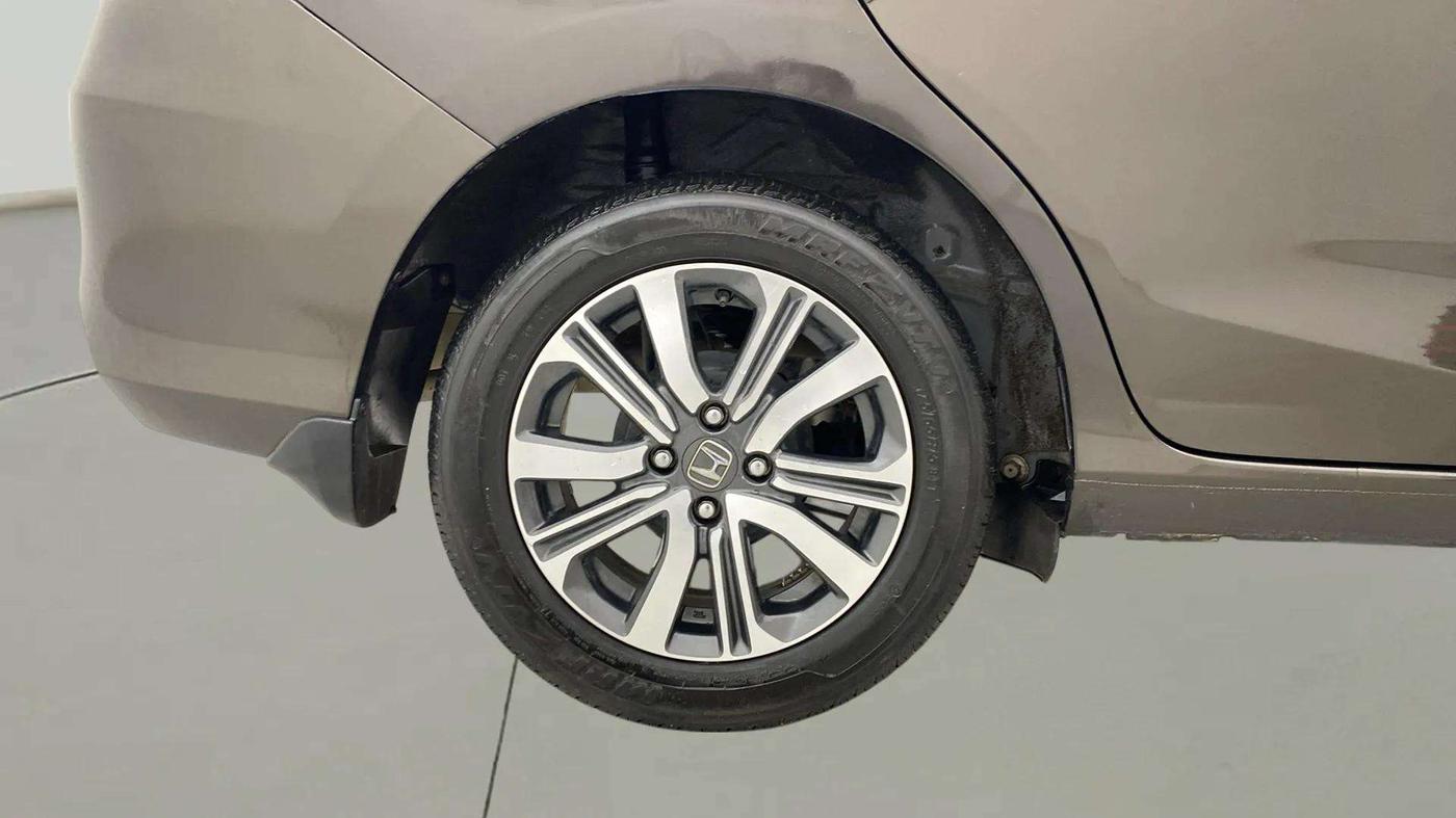 2023 Honda Amaze 1.2L I-VTEC VX, Petrol, Manual, 32,492 km, Right Rear Wheel