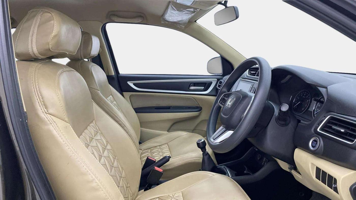 2023 Honda Amaze 1.2L I-VTEC VX, Petrol, Manual, 32,492 km, Right Side Front Door Cabin