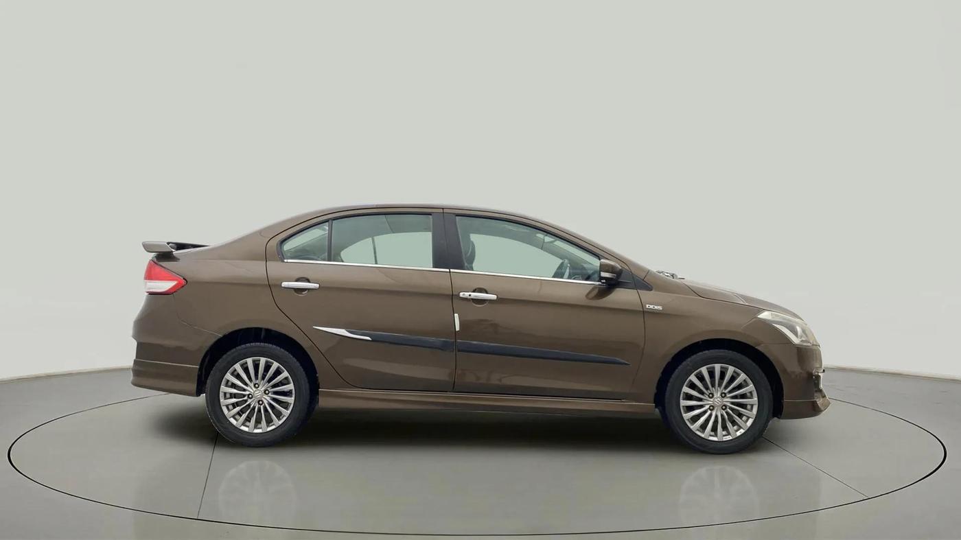 2016 Maruti Ciaz ZDI+ SHVS RS, Diesel, Manual, 63,294 km, Right Side View