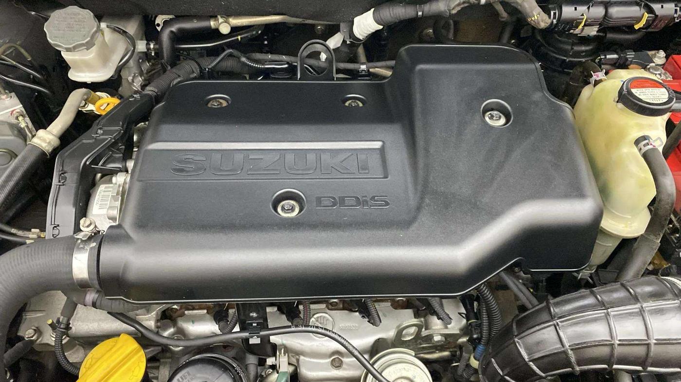 2016 Maruti Ciaz ZDI+ SHVS RS, Diesel, Manual, 63,294 km, Engine View