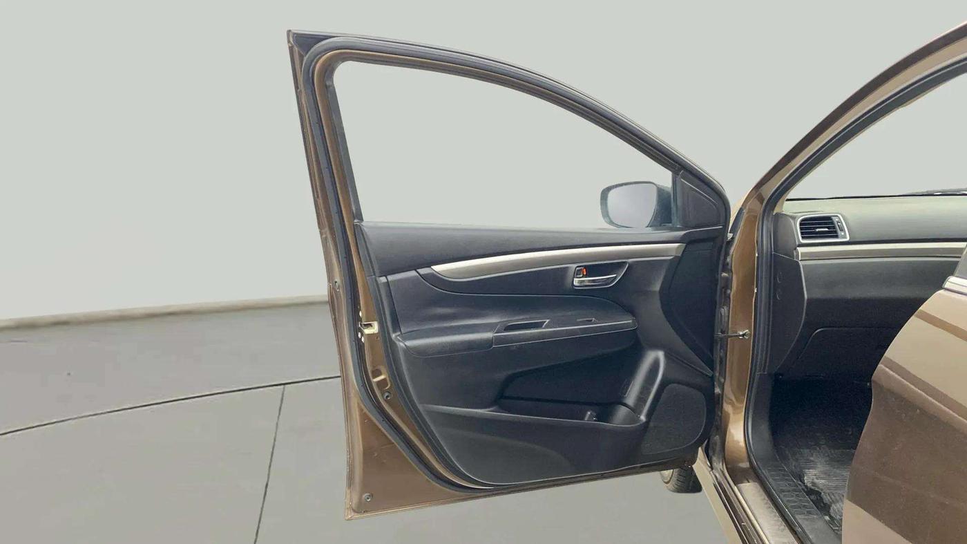 2016 Maruti Ciaz ZDI+ SHVS RS, Diesel, Manual, 63,294 km, LHS Front Door