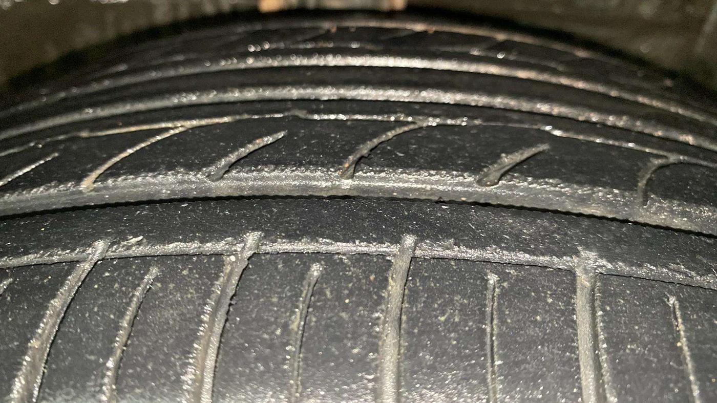 2016 Maruti Ciaz ZDI+ SHVS RS, Diesel, Manual, 63,294 km, Right Front Tyre Tread