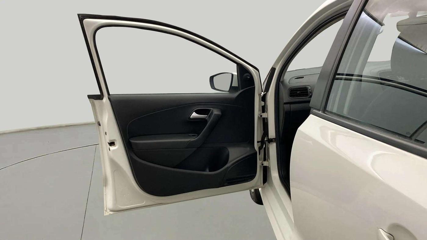 2019 Volkswagen Ameo TRENDLINE 1.0L, Petrol, Manual, 39,107 km, LHS Front Door