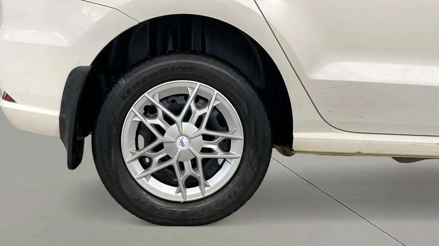 2019 Volkswagen Ameo TRENDLINE 1.0L, Petrol, Manual, 39,107 km, Right Rear Wheel
