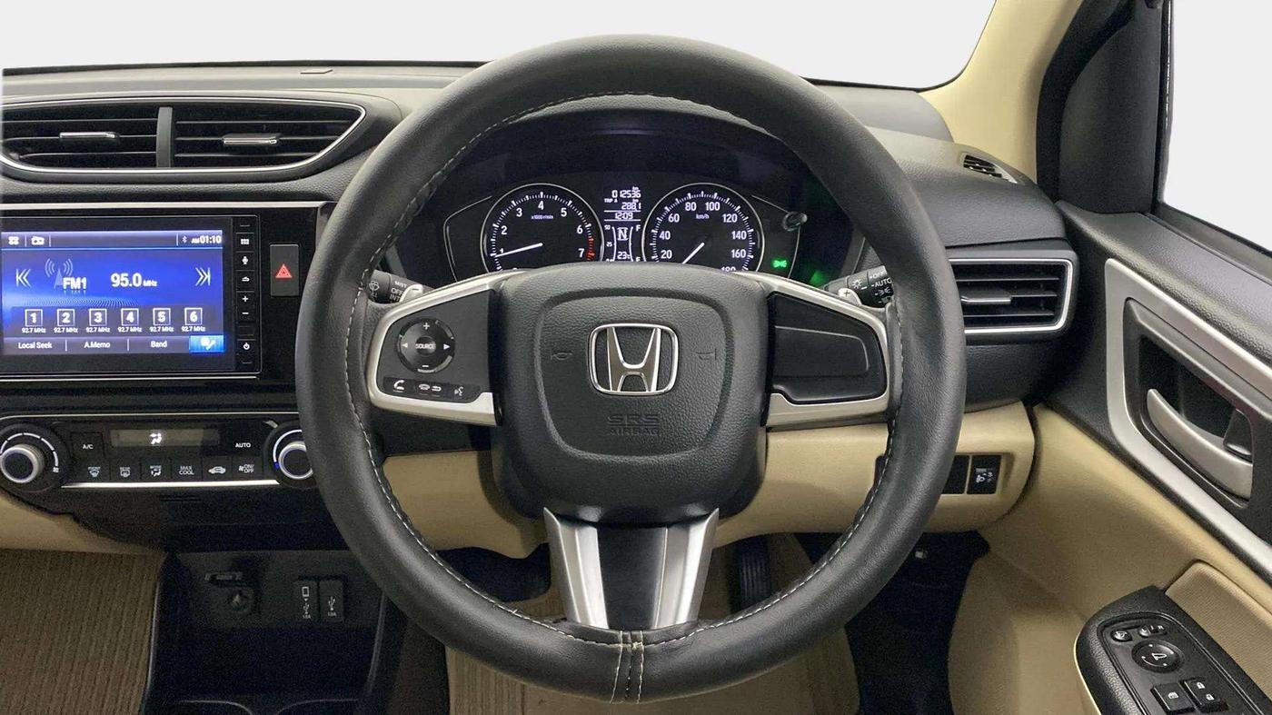 2022 Honda Amaze 1.2L I-VTEC VX CVT, Petrol, Automatic, 12,526 km, Steering Wheel Close Up
