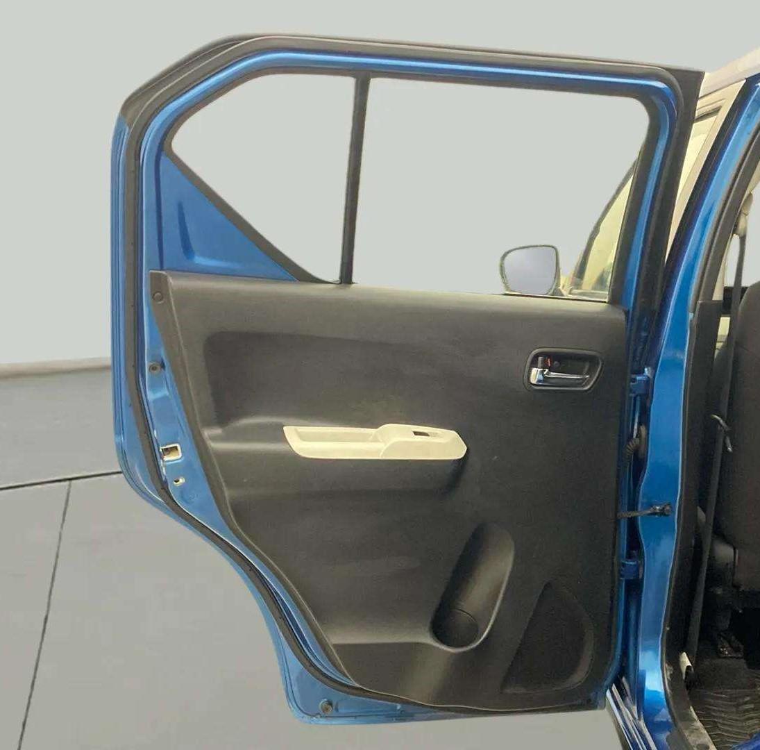 2018 Maruti IGNIS ALPHA 1.2 AMT DUAL TONE, Petrol, Automatic, 17,571 km, LHS Rear Door