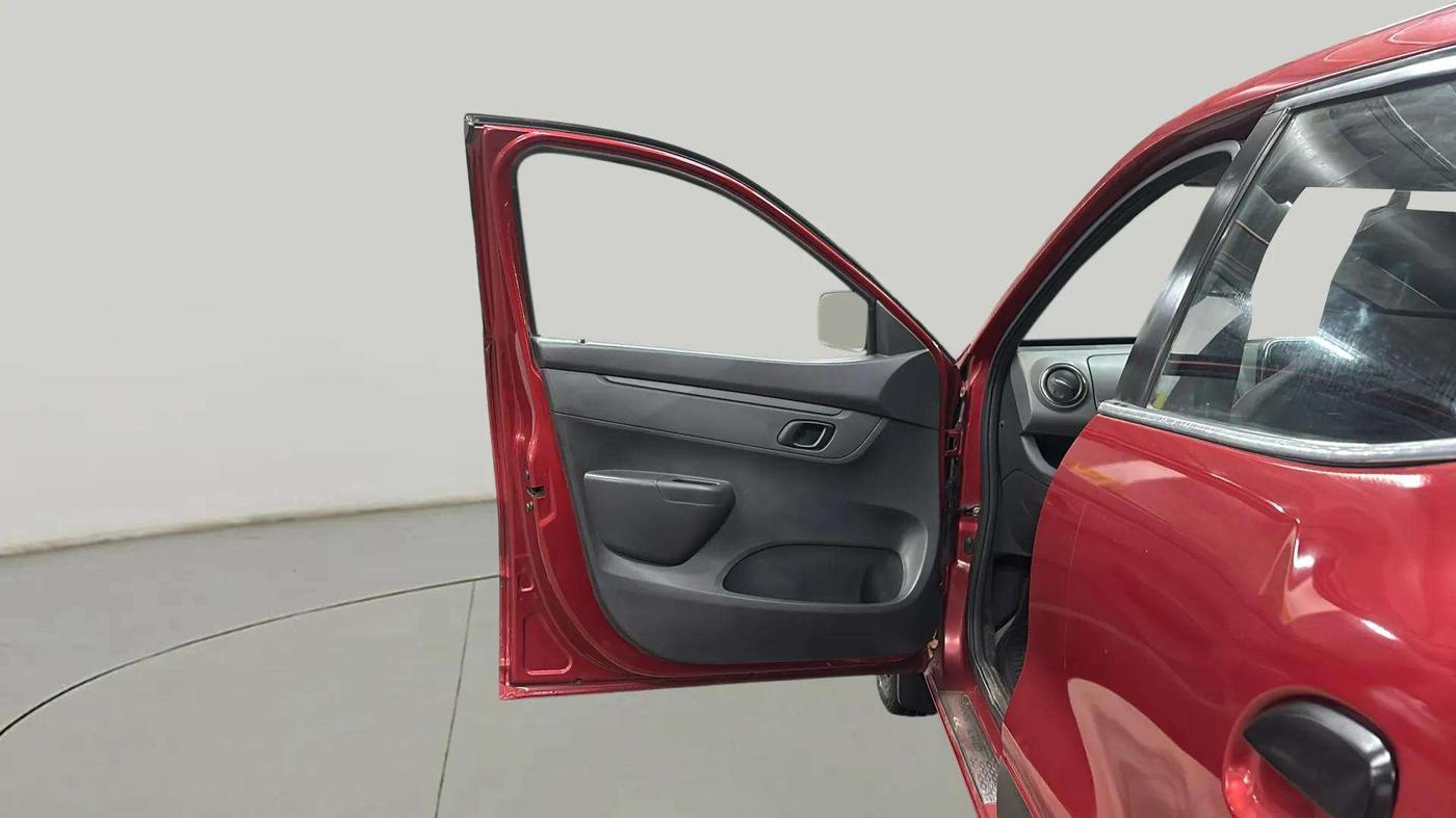 2016 Renault Kwid RXT 0.8 (O), Petrol, Manual, 48,717 km, LHS Front Door