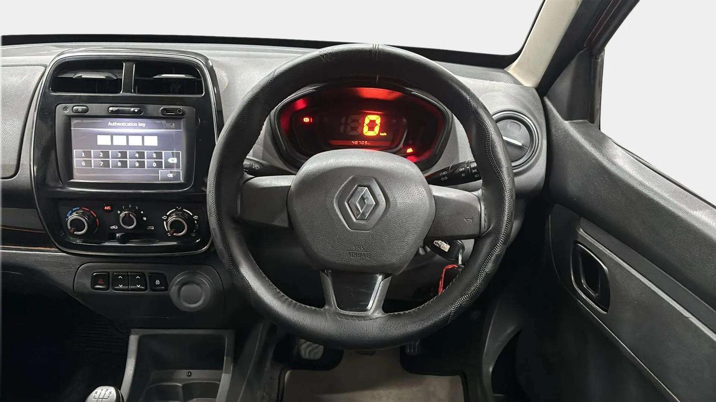 2016 Renault Kwid RXT 0.8 (O), Petrol, Manual, 48,717 km, Steering Wheel Close Up