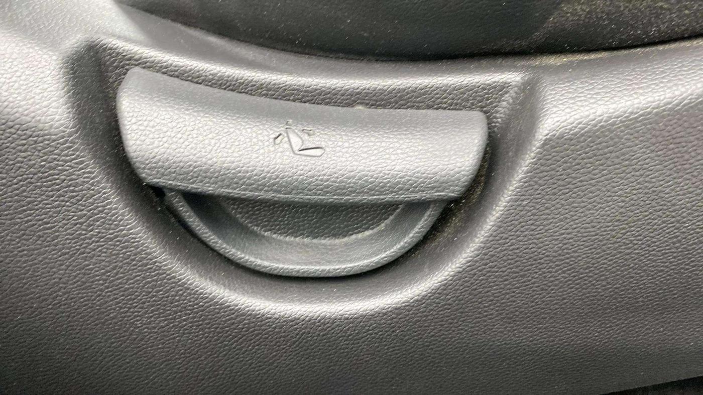 2019 Hyundai Grand i10 MAGNA 1.2 KAPPA VTVT, Petrol, Manual, 56,593 km, Driver Side Adjustment Panel