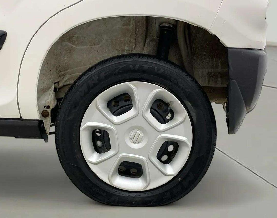 2019 Maruti S PRESSO VXI+, Petrol, Manual, 71,760 km, Left Rear Wheel