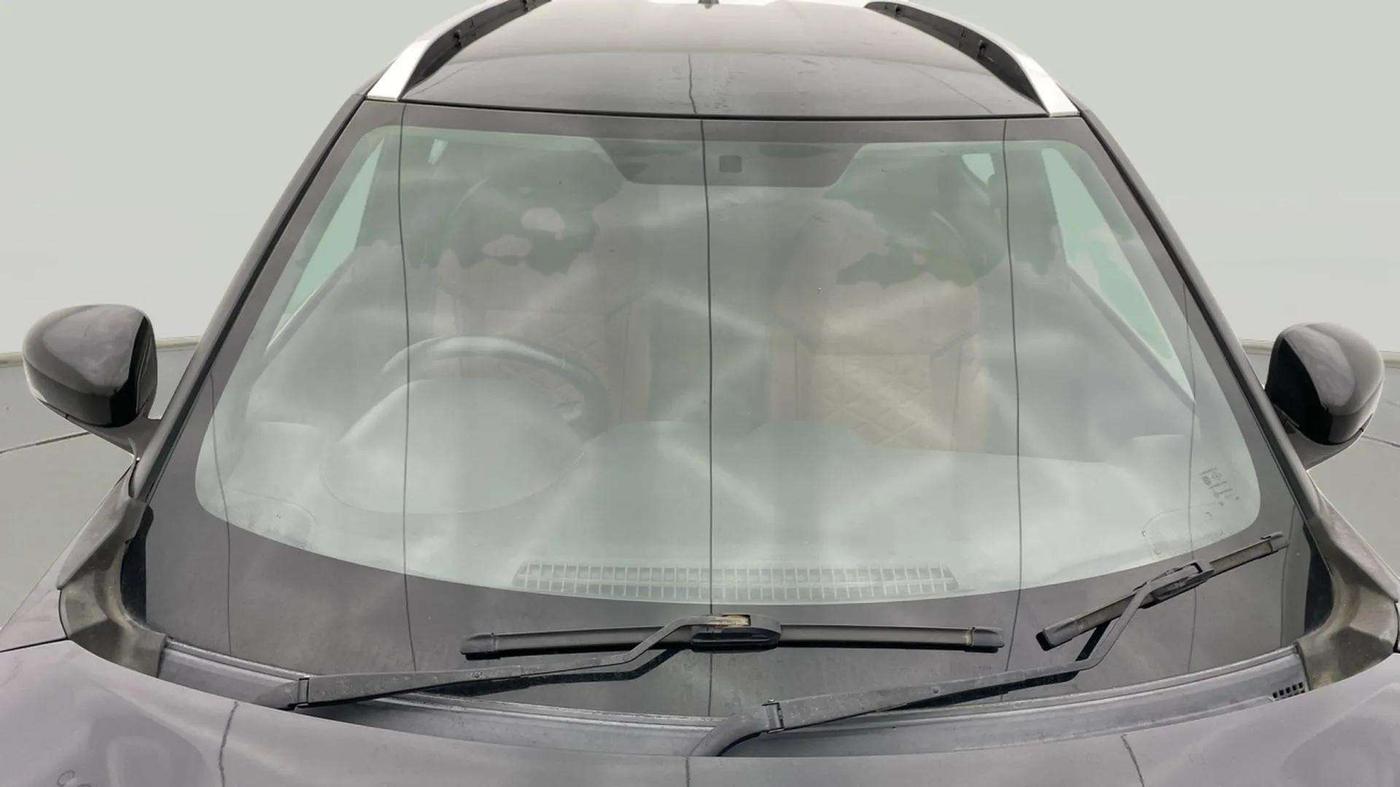 2022 Nissan MAGNITE XV PREMIUM, Petrol, Manual, 65,522 km, Front Windshield