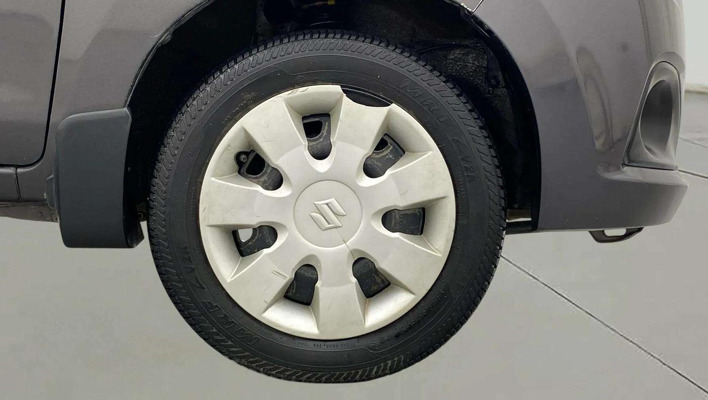 2019 Maruti Alto K10 VXI, Petrol, Manual, 59,252 km, Right Front Wheel