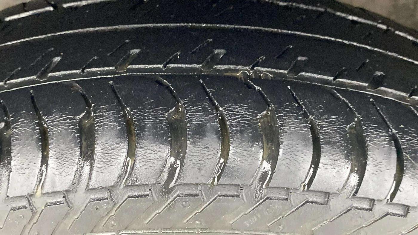 2019 Maruti Alto K10 VXI, Petrol, Manual, 59,252 km, Left Front Tyre Tread