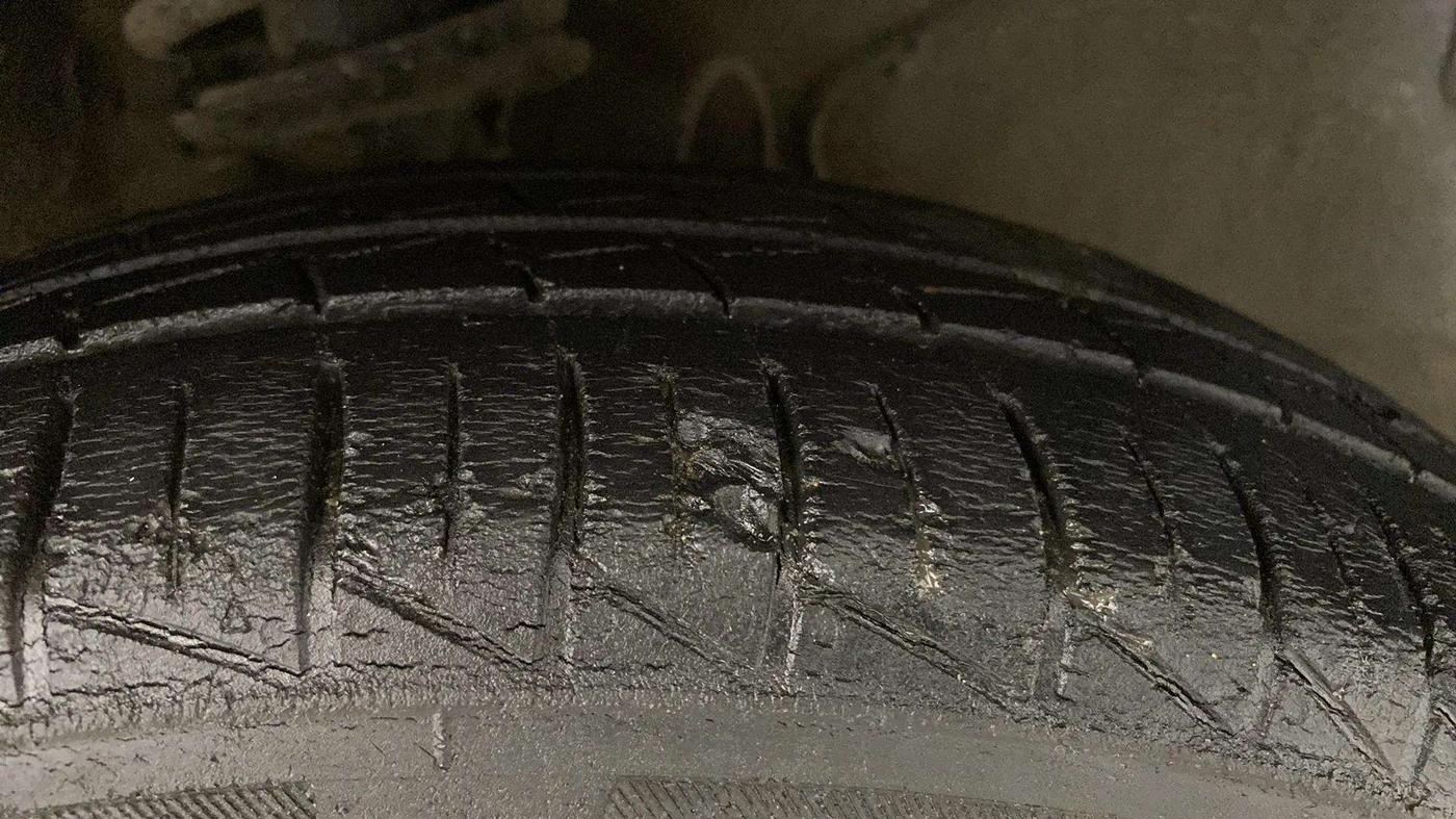 2019 Maruti Alto LXI CNG, CNG, Manual, 44,727 km, Right Front Tyre Tread