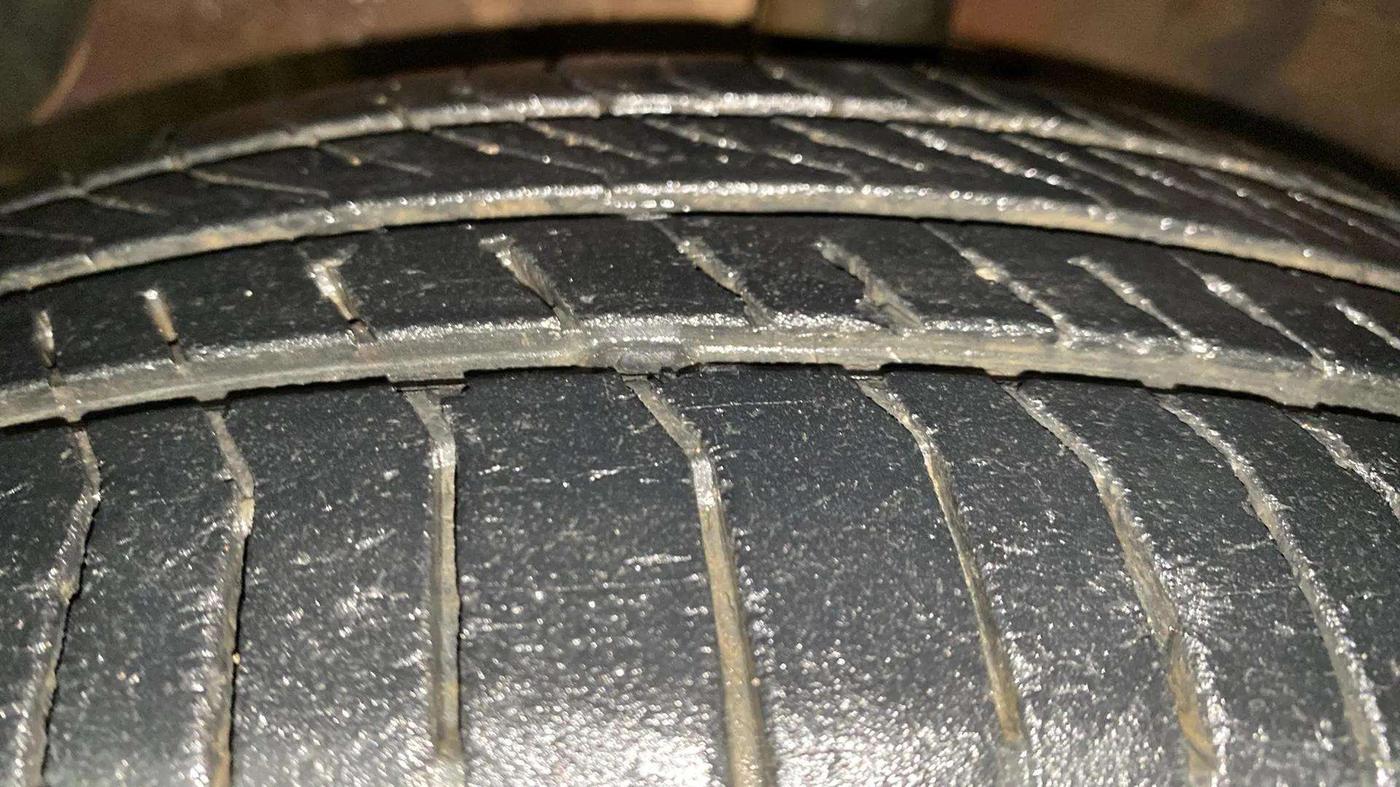 2015 Hyundai Grand i10 ASTA AT 1.2 KAPPA VTVT, Petrol, Automatic, 86,542 km, Left Front Tyre Tread