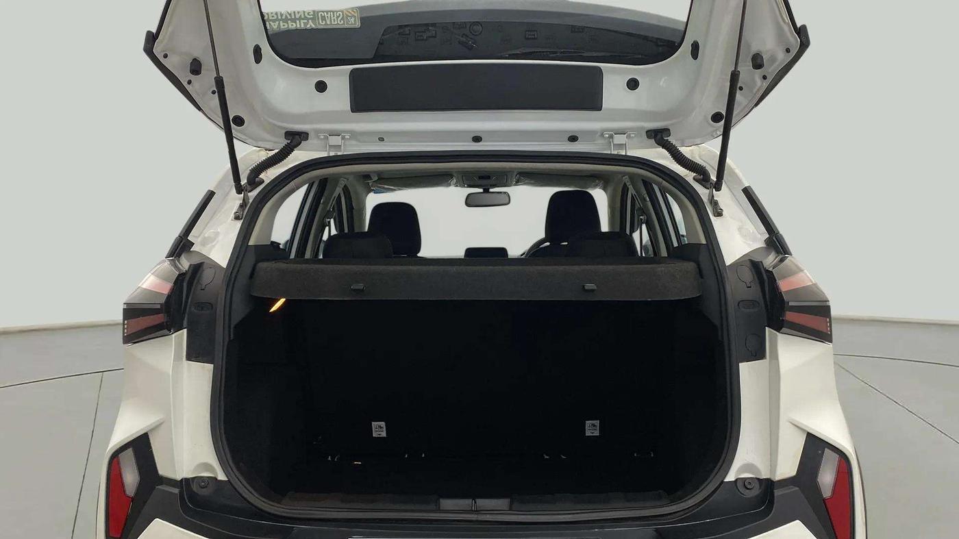 2024 Tata NEXON CREATIVE DCA 1.2 PETROL, Petrol, Automatic, 3,641 km, Boot Open Zoomed View