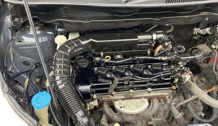 2019 Maruti Ertiga ZXI AT SHVS, Petrol, Automatic, 67,459 km, Engine View - Right