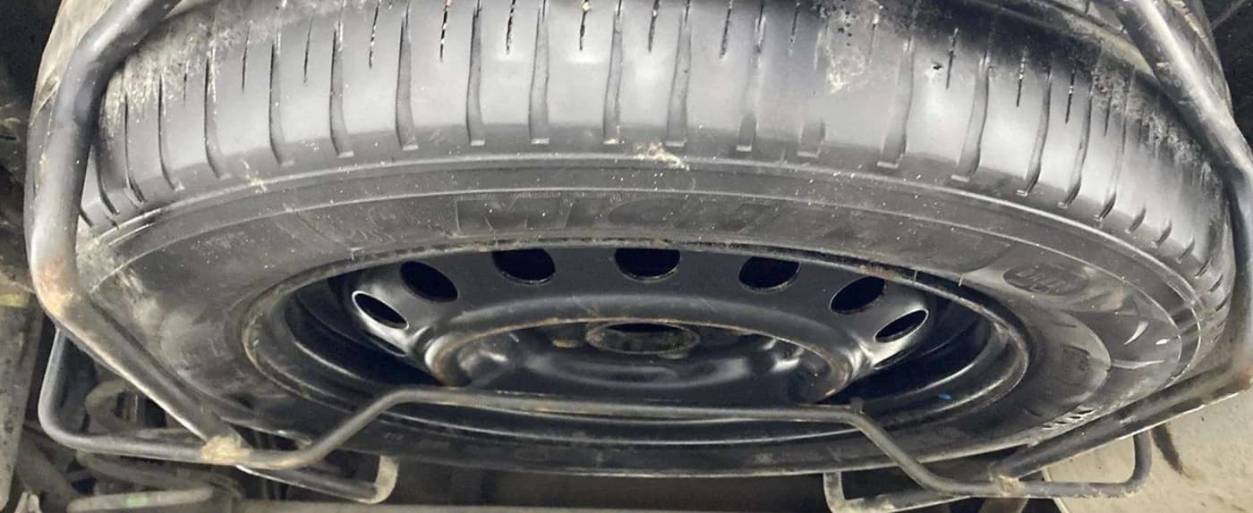 2019 Maruti Ertiga ZXI AT SHVS, Petrol, Automatic, 67,459 km, Spare Tyre
