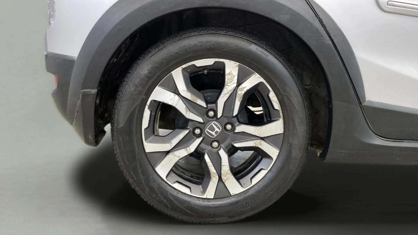 2017 Honda WR-V 1.2L I-VTEC VX MT, CNG, Manual, 51,577 km, Right Rear Wheel
