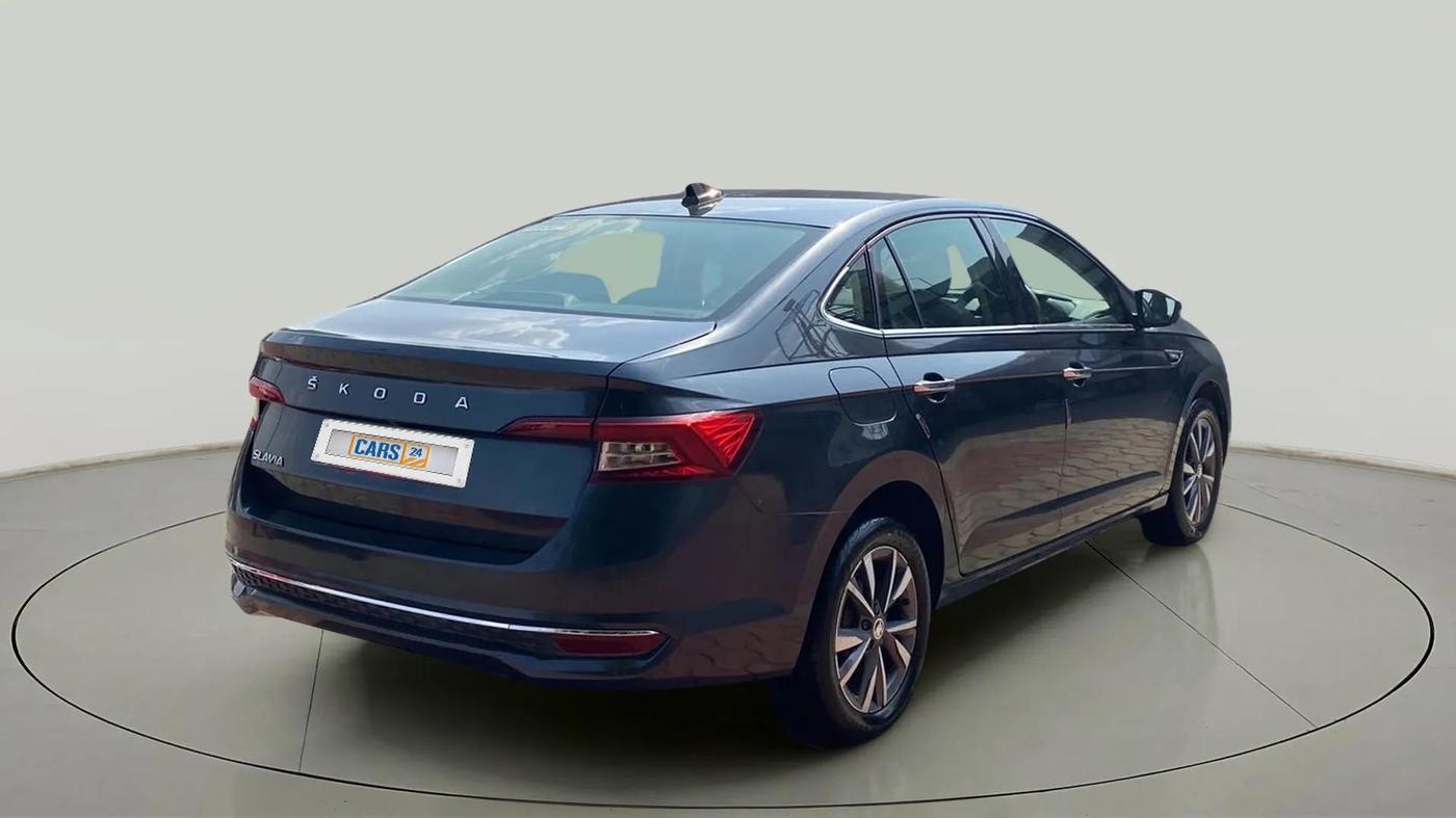 2022 Skoda SLAVIA STYLE 1.0L TSI MT, Petrol, Manual, 45,822 km, Right Back Diagonal
