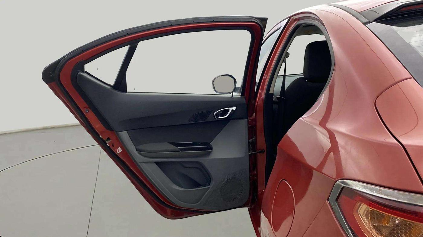 2017 Tata TIGOR XZ (O) PETROL, Petrol, Manual, 86,126 km, LHS Rear Door