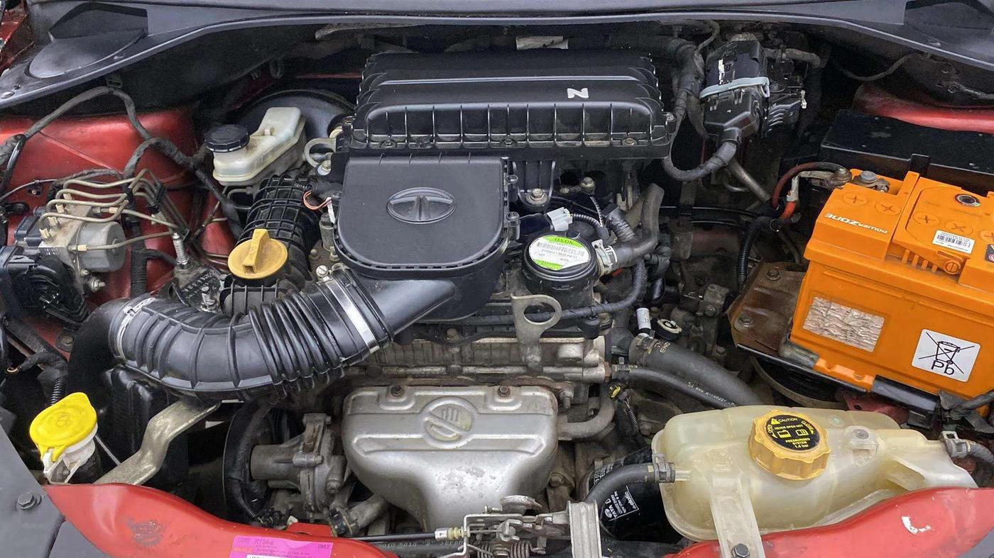 2017 Tata TIGOR XZ (O) PETROL, Petrol, Manual, 86,126 km, Engine View