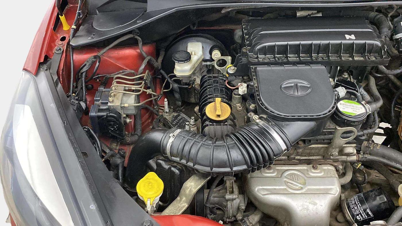 2017 Tata TIGOR XZ (O) PETROL, Petrol, Manual, 86,126 km, Engine View - Right