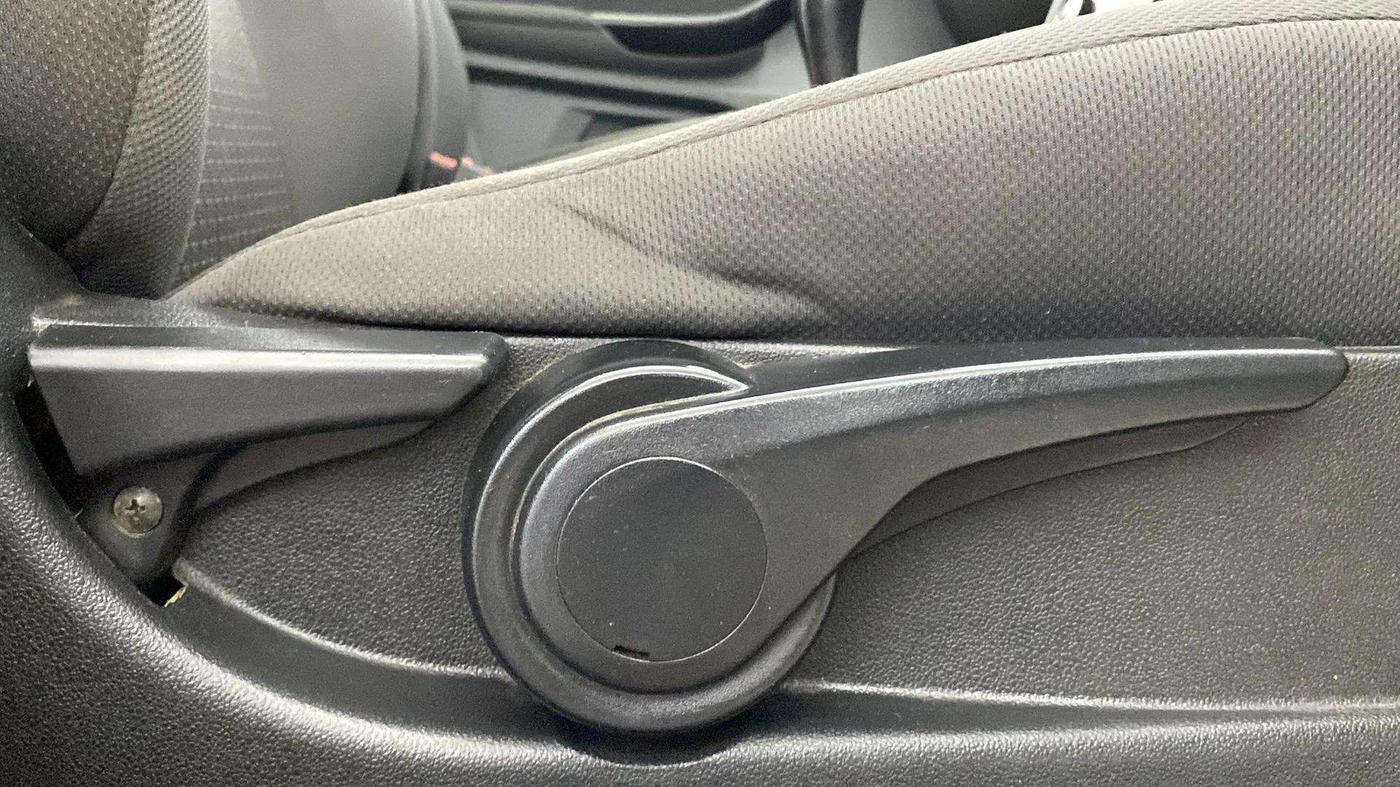 2017 Tata TIGOR XZ (O) PETROL, Petrol, Manual, 86,126 km, Driver Side Adjustment Panel