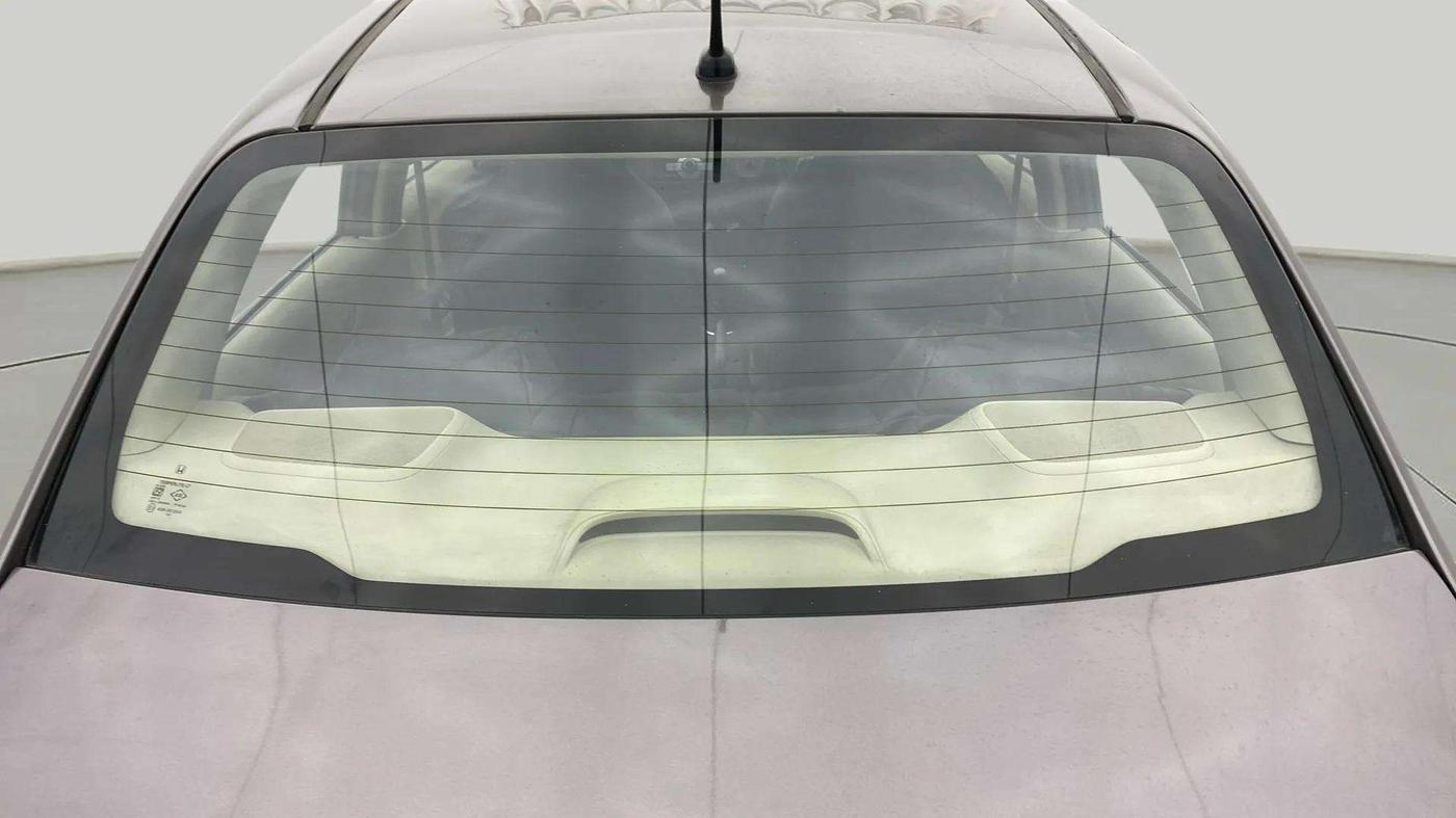 2015 Honda Amaze 1.2L I-VTEC SX, Petrol, Manual, 88,442 km, Rear Windshield