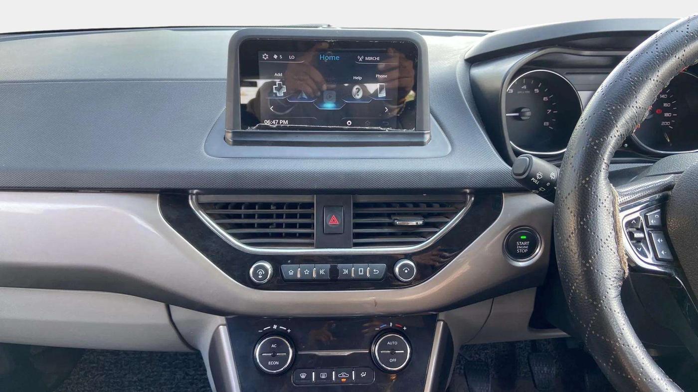 2019 Tata NEXON XZ PLUS PETROL, Petrol, Manual, 61,977 km, Air Conditioner