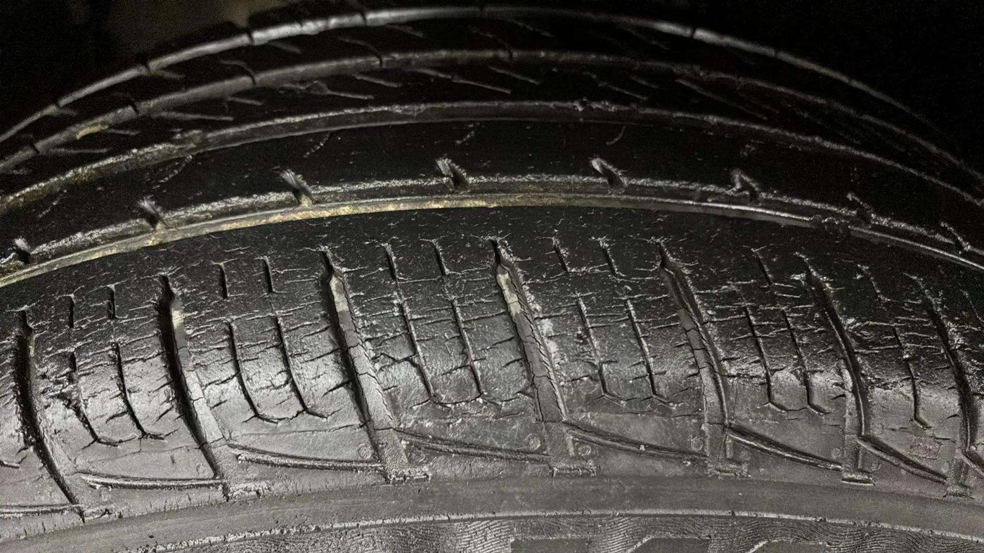 2016 Nissan Terrano XL (P), Petrol, Manual, 24,062 km, Right Front Tyre Tread