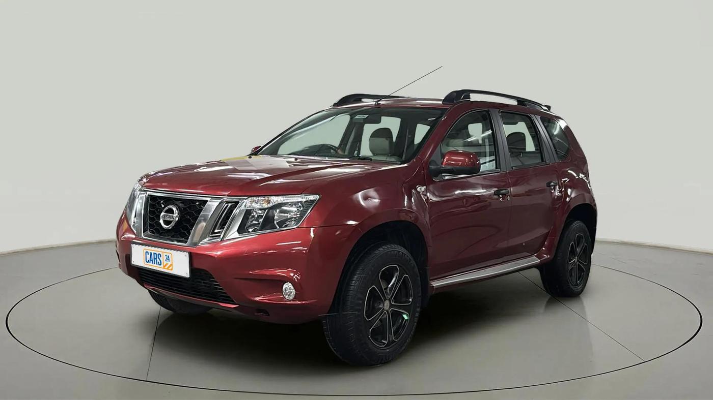 2016 Nissan Terrano XL (P), Petrol, Manual, 24,062 km, Left Front Diagonal