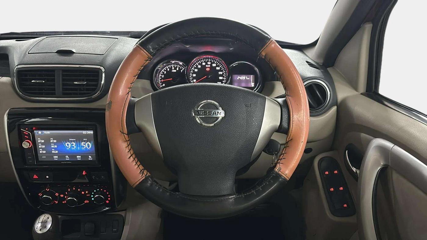 2016 Nissan Terrano XL (P), Petrol, Manual, 24,062 km, Steering Wheel Close Up
