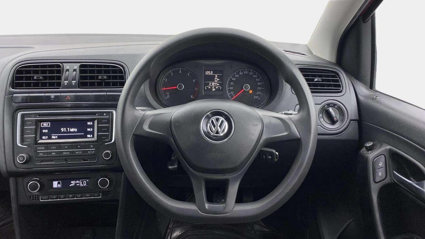 2021 Volkswagen Polo COMFORTLINE 1.0L TSI, Petrol, Manual, 21,919 km, Steering Wheel Close Up
