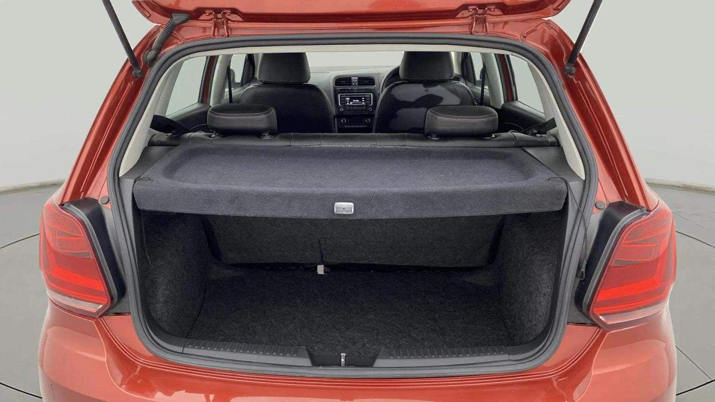 2021 Volkswagen Polo COMFORTLINE 1.0L TSI, Petrol, Manual, 21,919 km, Boot Open Zoomed View