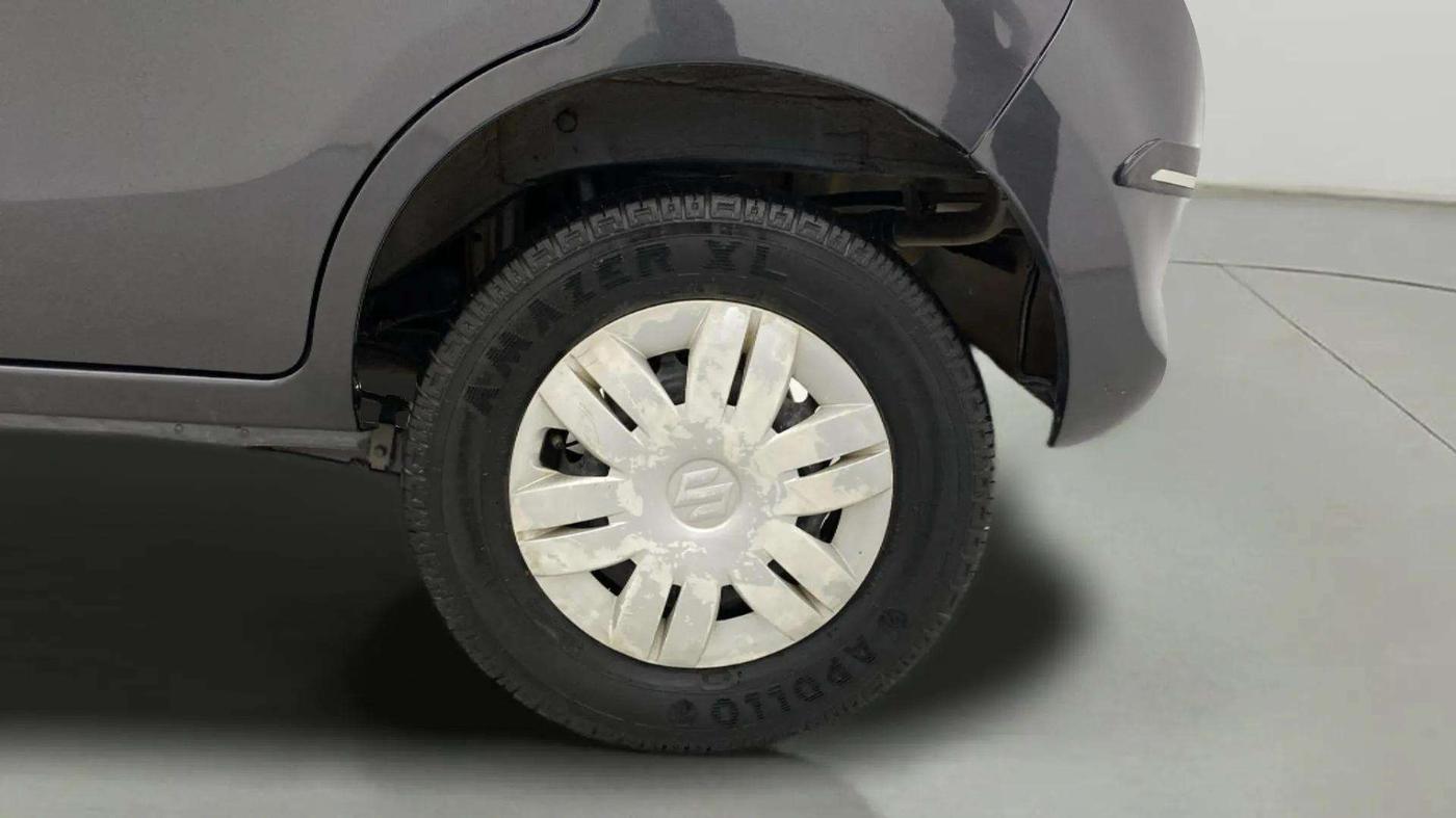 2019 Maruti Alto LXI, Petrol, Manual, 61,329 km, Left Rear Wheel