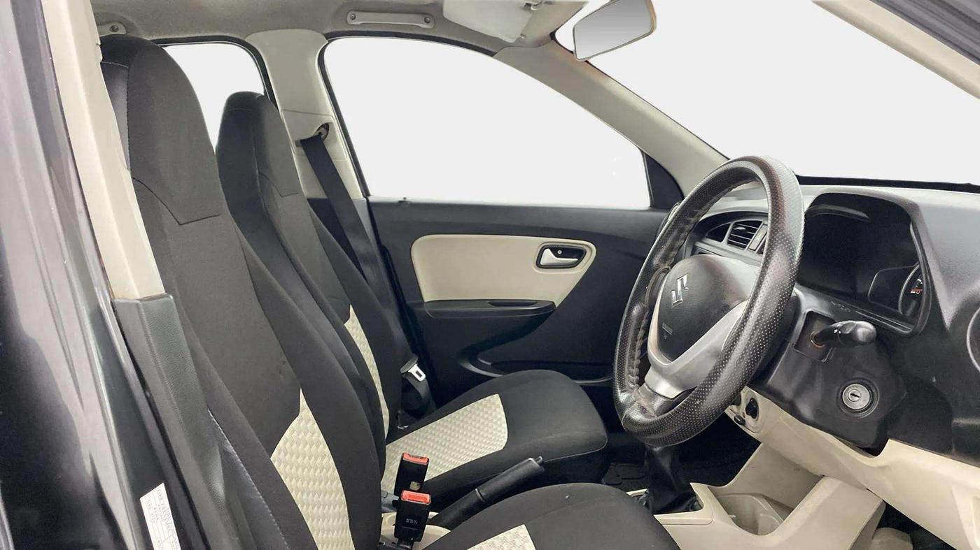 2019 Maruti Alto LXI, Petrol, Manual, 61,329 km, Right Side Front Door Cabin