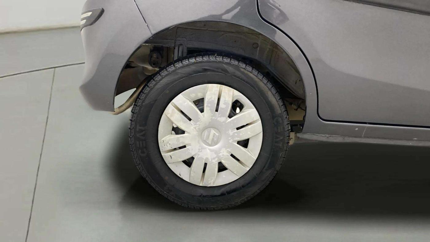 2019 Maruti Alto LXI, Petrol, Manual, 61,329 km, Right Rear Wheel
