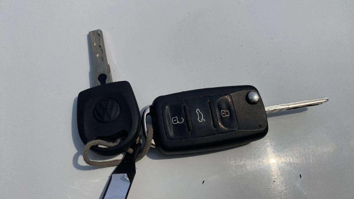 2014 Volkswagen Polo COMFORTLINE 1.2L PETROL, Petrol, Manual, 59,150 km, Key Close Up