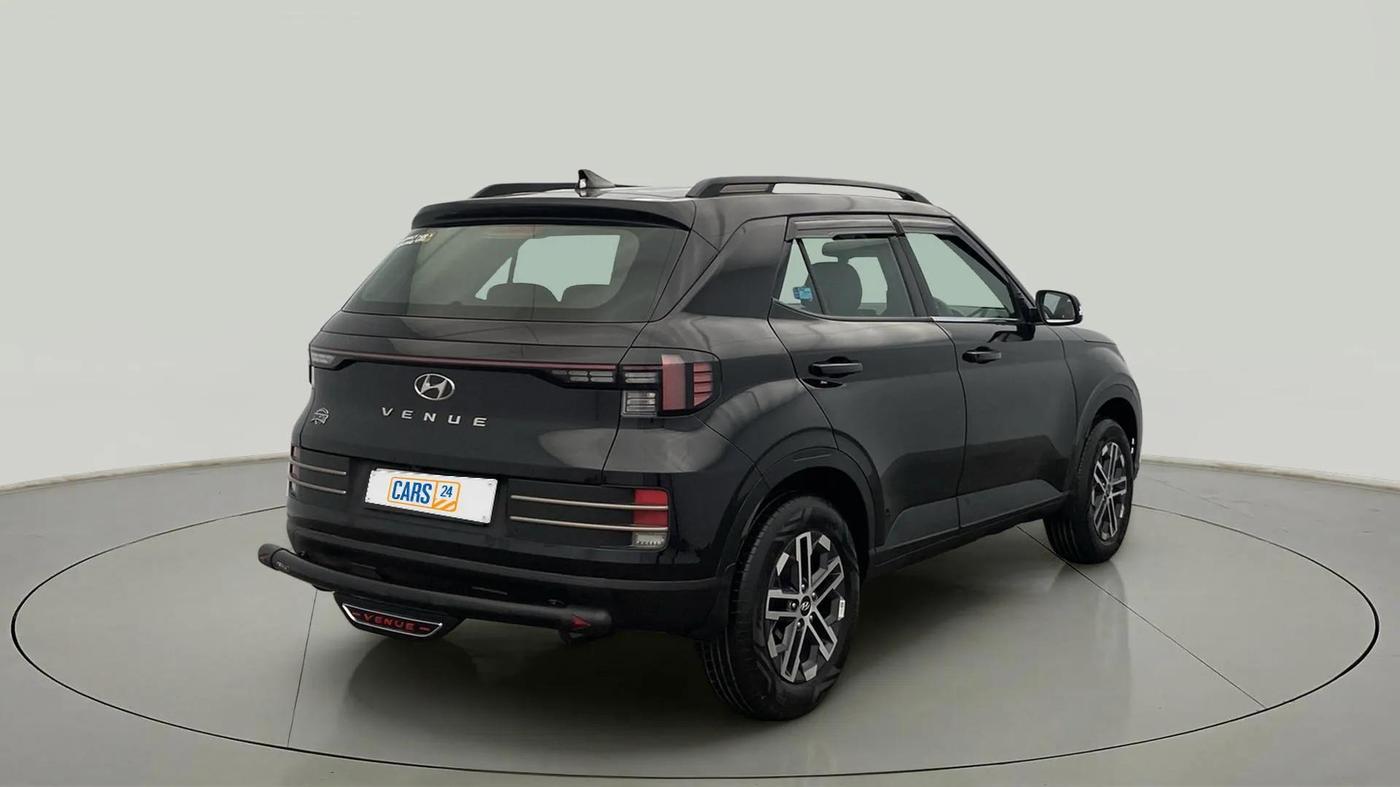 2024 Hyundai VENUE S (O) 1.2 KNIGHT EDITION, Petrol, Manual, 4,743 km, Right Back Diagonal