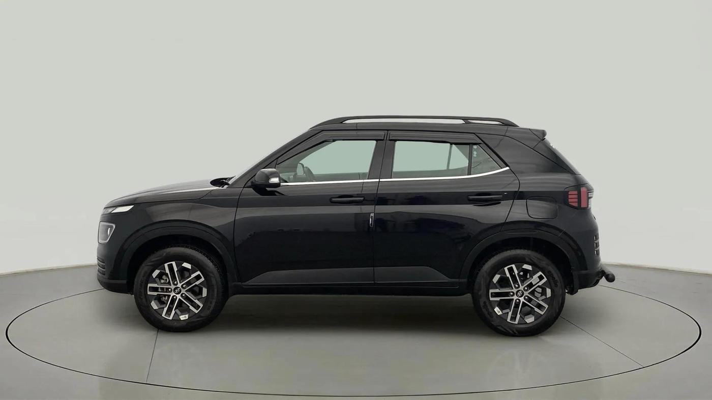 2024 Hyundai VENUE S (O) 1.2 KNIGHT EDITION, Petrol, Manual, 4,743 km, Left Side