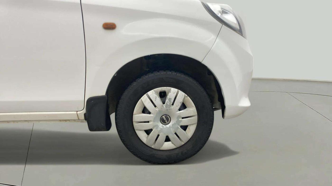 2016 Maruti Alto 800 LXI, Petrol, Manual, 34,025 km, Right Front Wheel